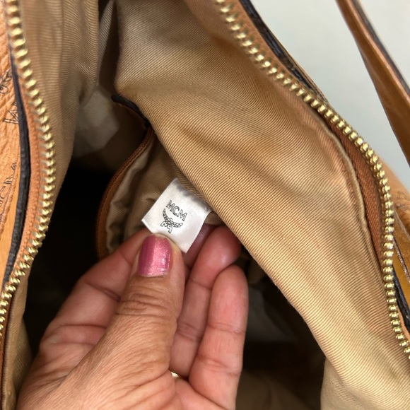 MCM Cognac Visetos shoulder bag - Picture 11 of 13